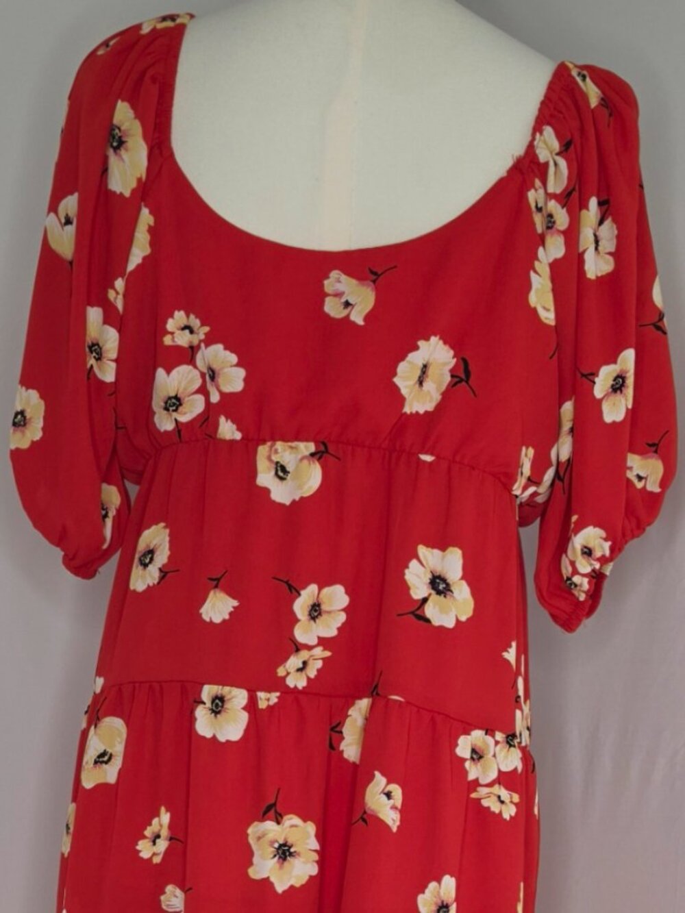 Signify Women’s Red Floral Tiered Midi Dress Puff Sleeve